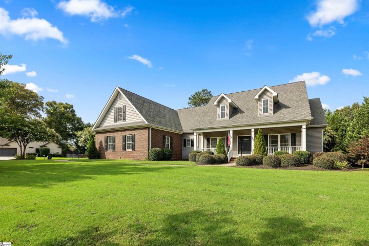 100 Scottlyn Court sold home in Mountain Lakes Estates, Piedmont, SC