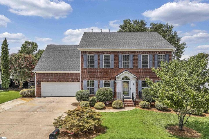 18 Meadow Rose Drive sold home in Woodland Creek, Travelers Rest, SC