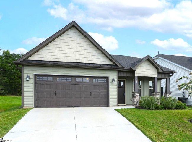 112 Royal Pine Way sold home in Magnolia Green, Greer, SC