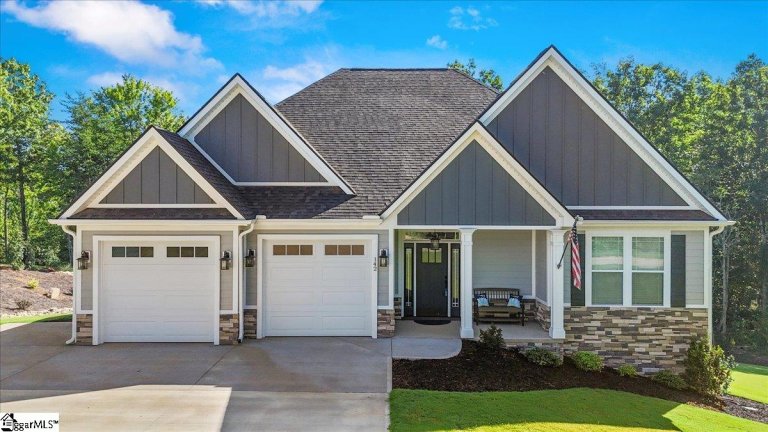 142 Eagles Crest Drive sold home in Pointe Summit, Marietta, SC
