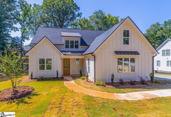 17 Sugarberry Drive sold home in Dove Tree, Greenville, SC