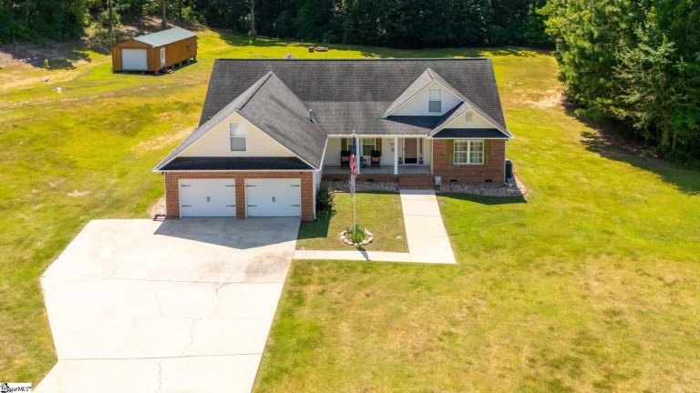 117 Mountain Lake Drive sold home in Mountain Lakes Estates, Piedmont, SC