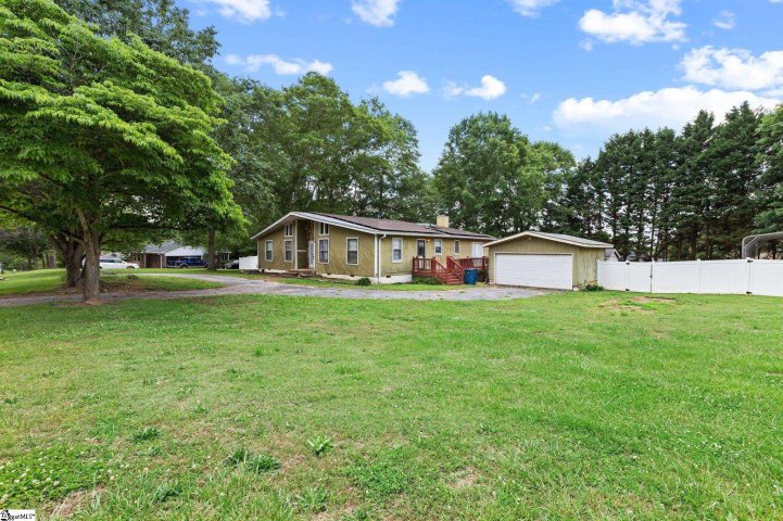 102 Cannon Circle sold home in Pine Brook Forest, Greenville, SC