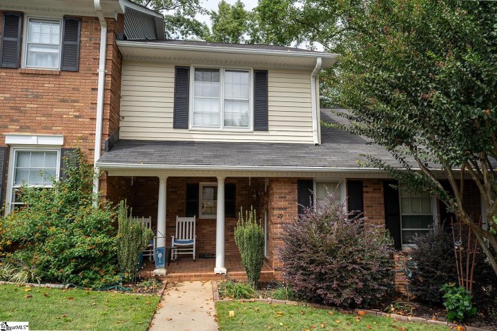 29 Somersett Drive sold home in Somersett Townhomes, Spartanburg, SC