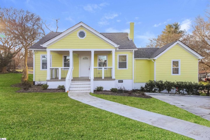 111 Ivydale Drive sold home in Piedmont Park, Greenville, SC