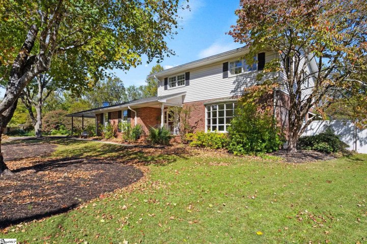 12 Sunderland Drive sold home in Westcliffe, Greenville, SC