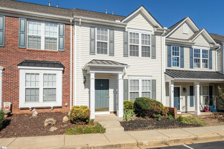 216 Spring Crossing Circle sold home in Spring Crossing, Greer, SC