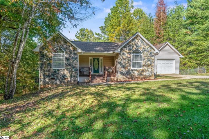 10 Oasis Court sold home in Pack Ridge, Taylors, SC
