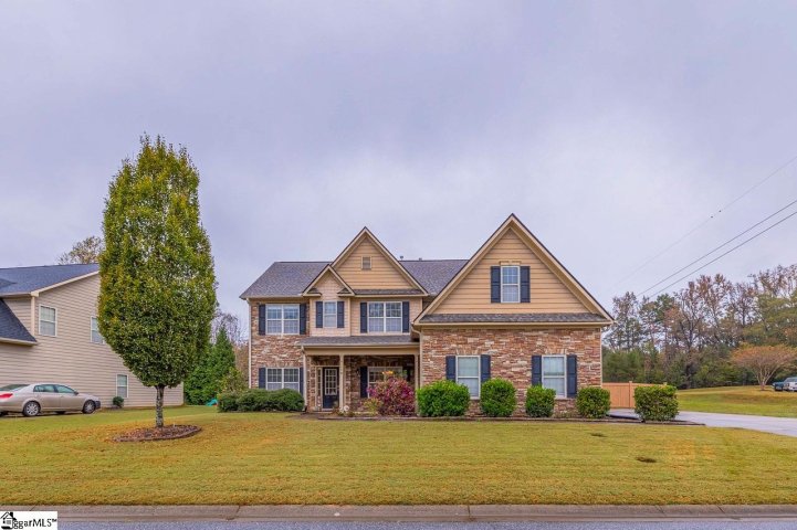 179 Raven Falls Lane sold home in Ravenwood, Simpsonville, SC