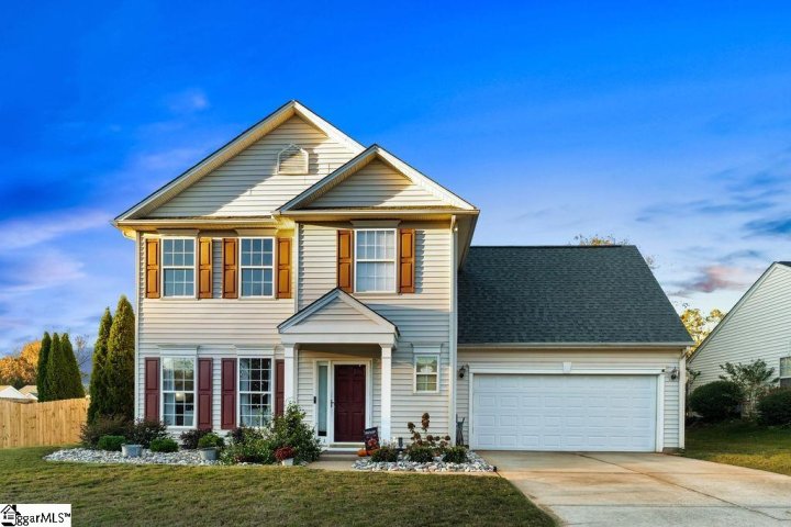 16 Stockbridge Drive sold home in Shelburne Farms, Greer, SC