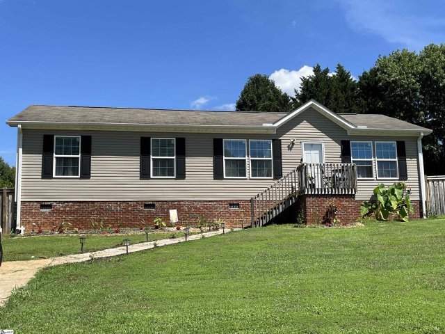 302 Sagewood Court sold home in Walnut Crest, Fountain Inn, SC