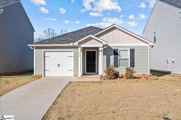 655 Farmstead Trail sold home in Cresswind, Inman, SC