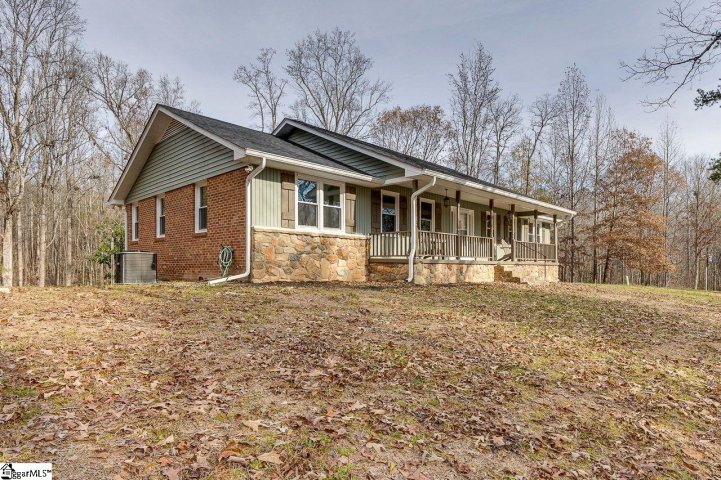 201 Arrowhead Trail sold home in Arrowhead, Easley, SC