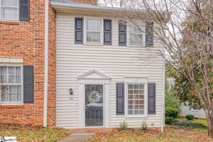 35 Somersett Drive sold home in Somersett Townhomes, Spartanburg, SC