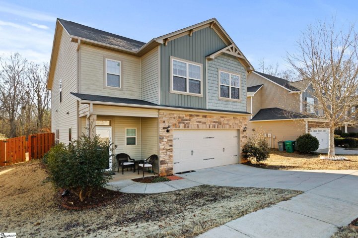 208 Rivers Edge Circle sold home in Fairview Chase, Simpsonville, SC