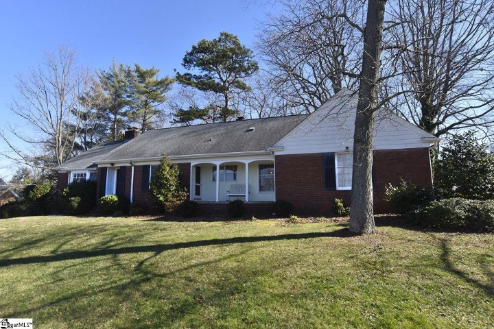 239 Sheffield Road sold home in Belmont Heights, Greer, SC