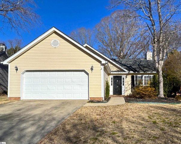 12 Summerlin Place sold home in Fairview Lake, Simpsonville, SC