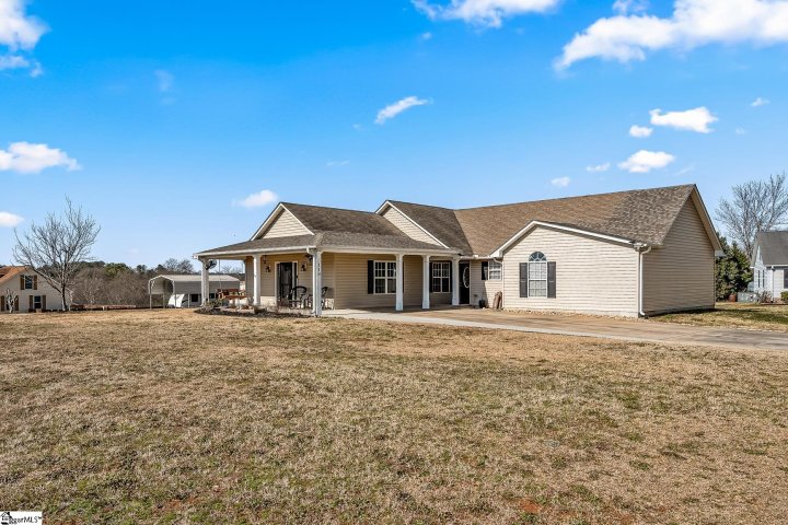 110 Sussex Way sold home in Stonehaven, Anderson, SC