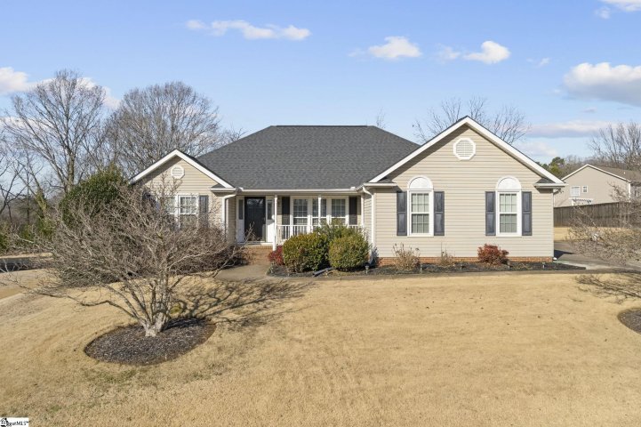 106 Oak Wind Circle sold home in Country Meadows, Greer, SC