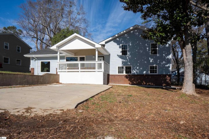7 Deerfield Road sold home in Woodfields, Greenville, SC