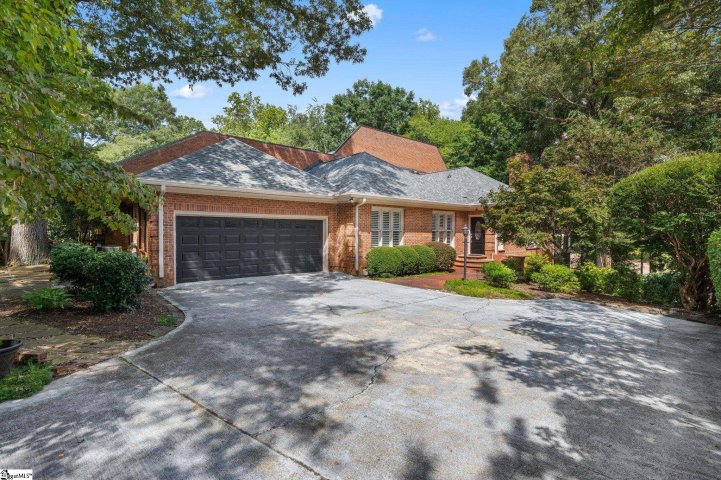17 Hidden Hills Drive sold home in Chanticleer Towns, Greenville, SC