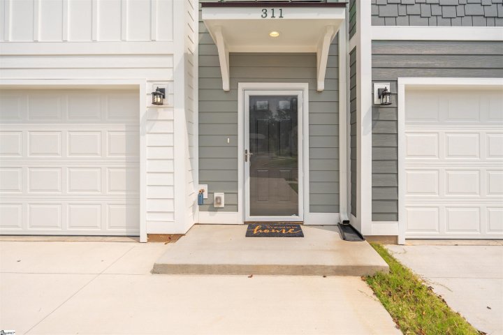 315 Lion Heart Lane sold home in East Fairview Townhomes, Greer, SC