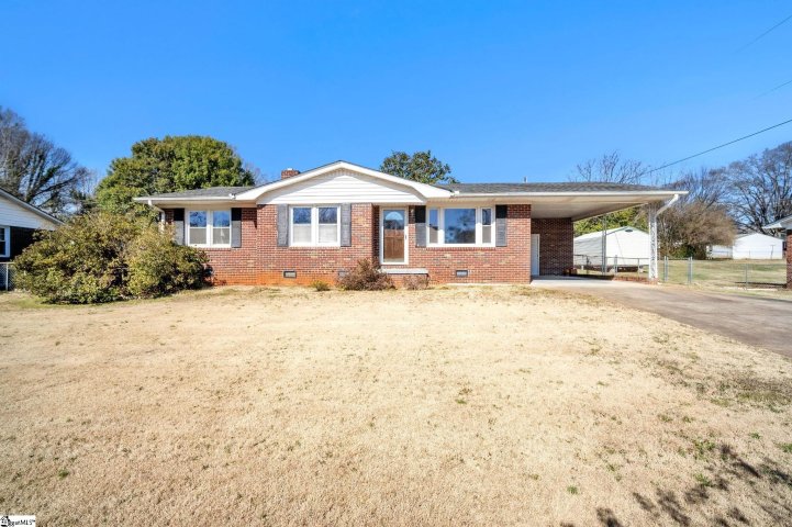 4 Yeoman Street sold home in Chestnut Hills, Greenville, SC