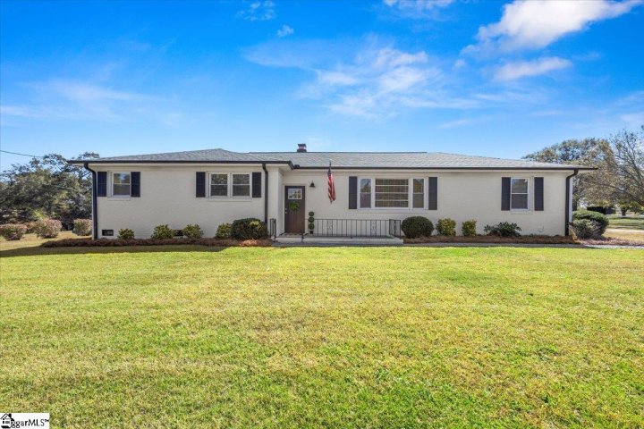 300 Elm Drive sold home in Eastdale, Mauldin, SC