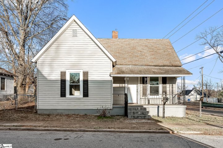 300 F Street sold home in Abney Mills, Anderson, SC