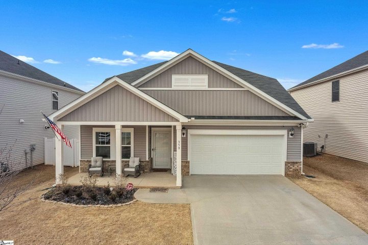 359 Pewter Circle sold home in Highland Chase, Simpsonville, SC