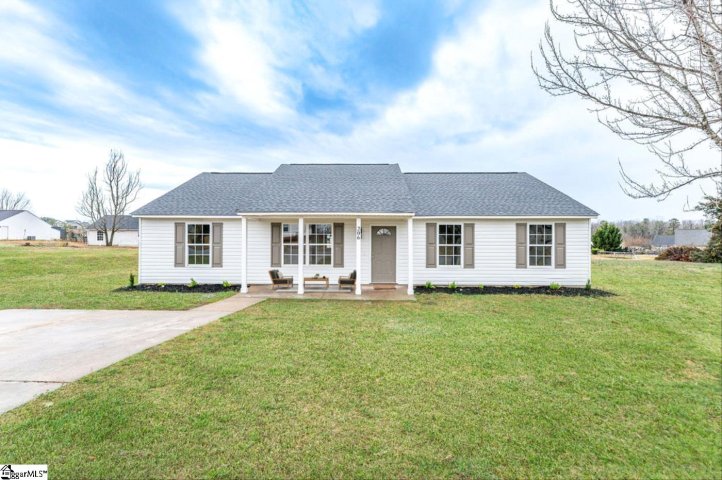 206 Labonte Drive sold home in Kingswood, Piedmont, SC