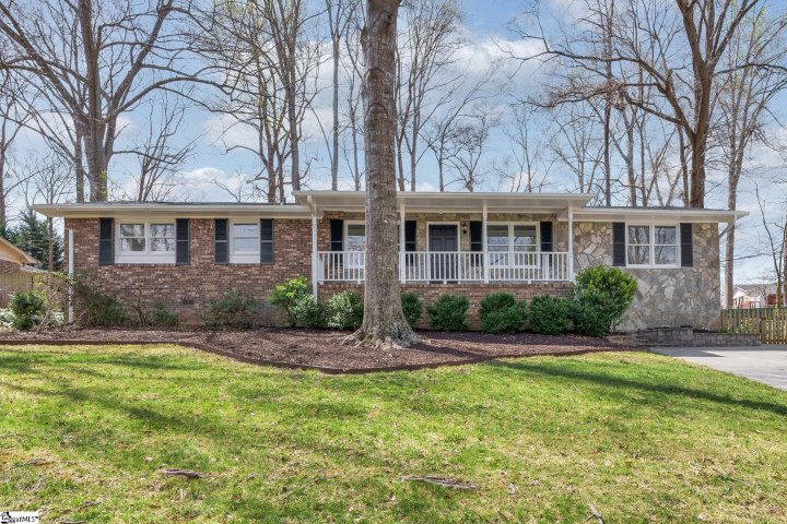 306 Richmond Drive sold home in Richmond Hills, Greenville, SC