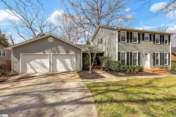 5 E Woodburn Drive sold home in Seven Oaks, Taylors, SC