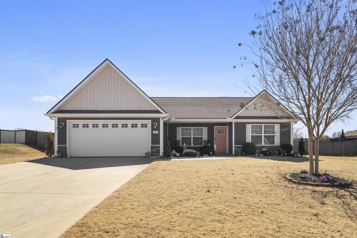 254 Gala Lane sold home in Manzanares, Inman, SC