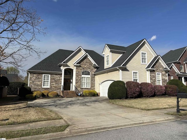 4 Lone Oak Avenue sold home in Holland Trace, Simpsonville, SC