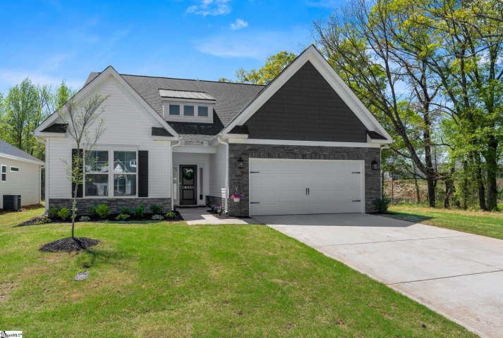 841 Apple Creek Trail sold home in Oakton, Greer, SC
