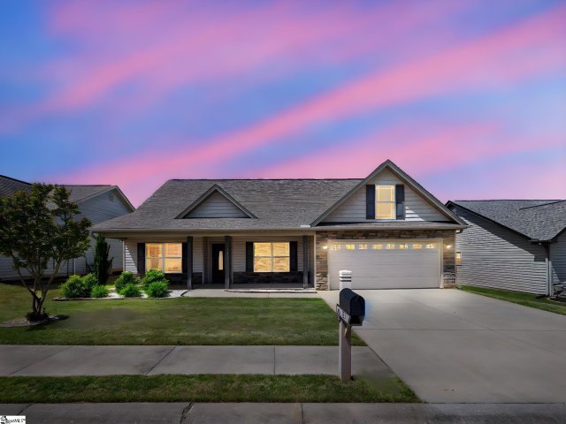 311 Hayfield Drive sold home in Wynbrook, Boiling Springs, SC