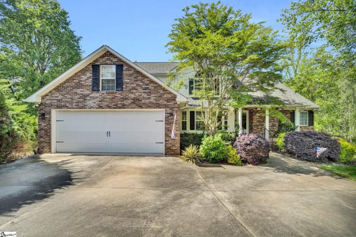 404 Maplecroft Street sold home in North River Hills, Spartanburg, SC