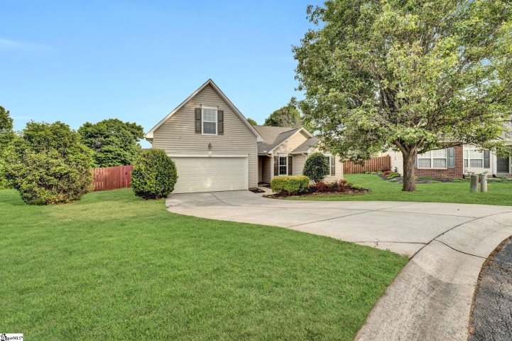 953 Breezewood Court sold home in Bent Creek Plantation, Greer, SC