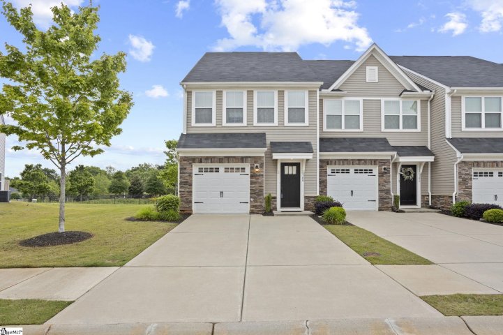 108 Roseridge Drive sold home in Brookwood Commons, Simpsonville, SC