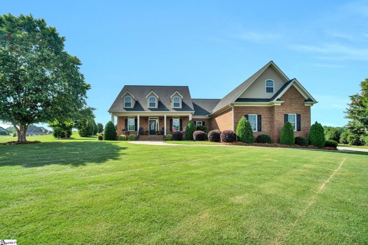 315 Sabrewood Lane sold home in Wynmure, Pauline, SC