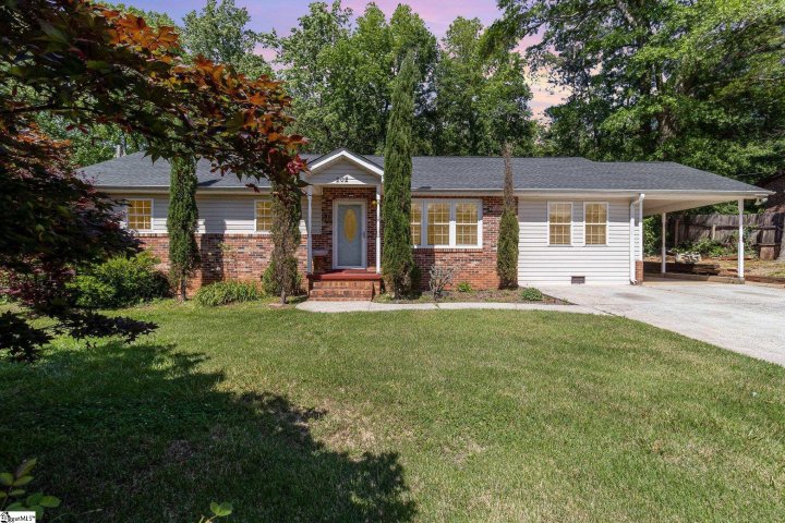Homes in Green Forest, Liberty
