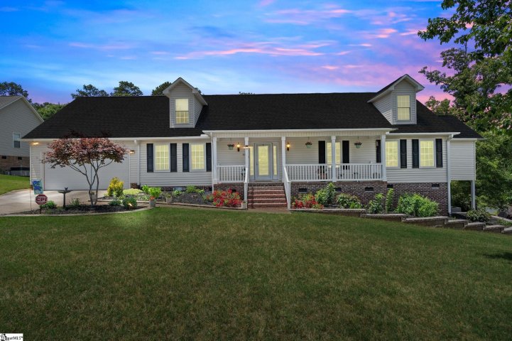 155 Mountain Lake Drive sold home in Mountain Lakes Estates, Piedmont, SC