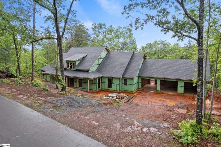 235 Bay View Drive sold home in Bay Ridge, Salem, SC