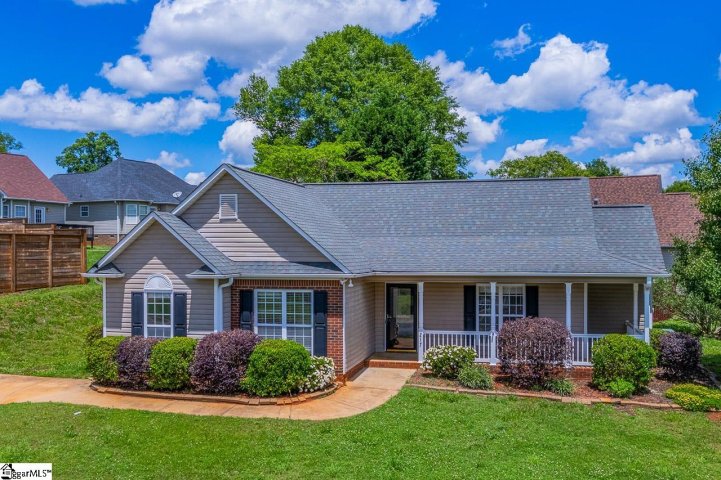 217 Cool Water Court sold home in Willowbrook Ridge, Boiling Springs, SC