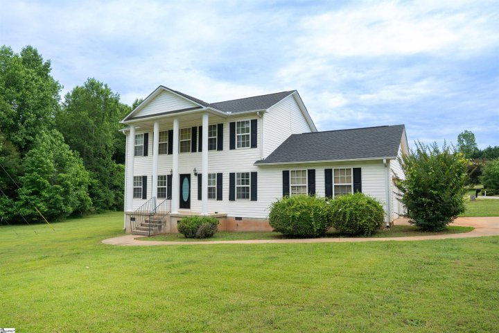 807 Jordan Creek Road sold home in Lake Cooley Landing, Inman, SC