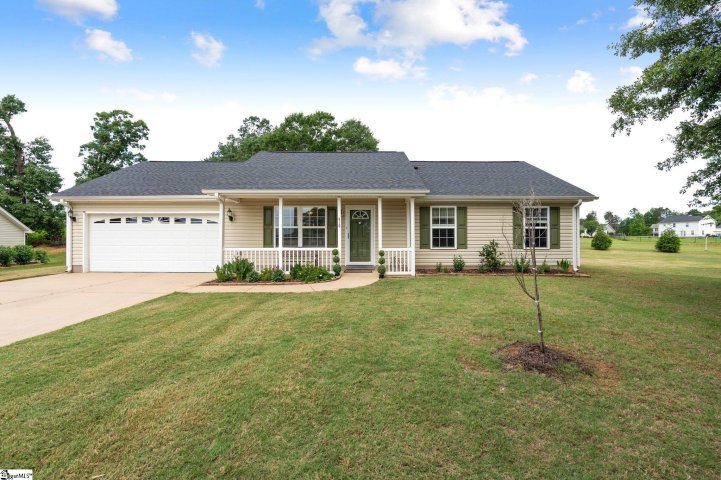 410 Garden Gate Court sold home in Bright Farms, Duncan, SC