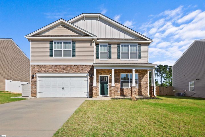 1072 Longstone Way sold home in Hawthorn Grove, Spartanburg, SC