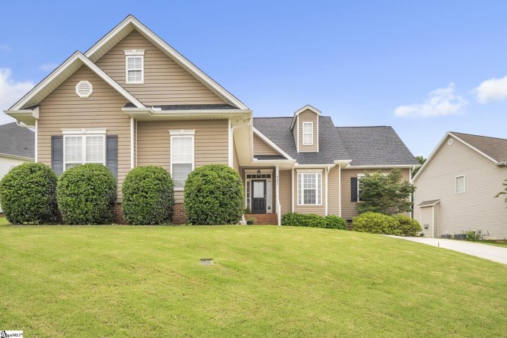 721 Dutchman Court sold home in Bent Creek Plantation, Greer, SC