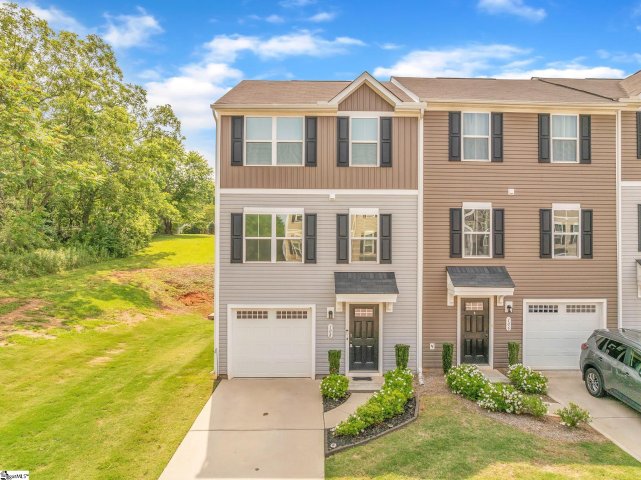 108 Sproles Lane sold home in Edgewood Townes, Easley, SC